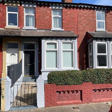 Gorton Holiday Home Blackpool Exterior photo
